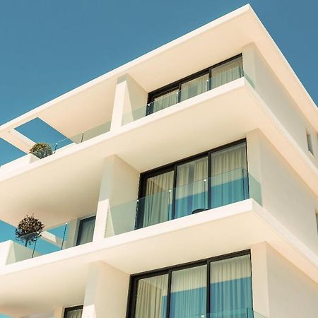 Regency Boutique Hotel Holiday Suites Paphos ภายนอก รูปภาพ