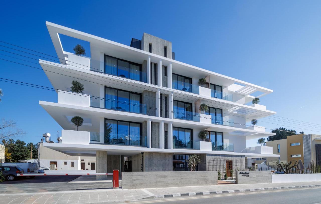 Regency Boutique Hotel Holiday Suites Paphos ภายนอก รูปภาพ
