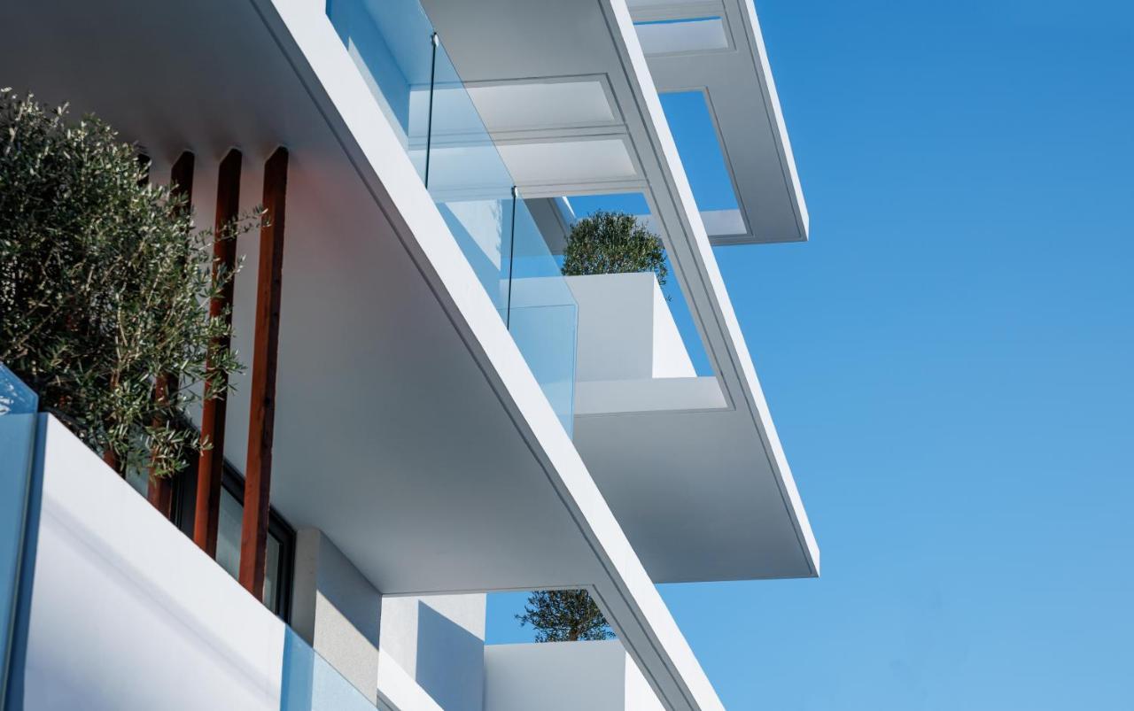 Regency Boutique Hotel Holiday Suites Paphos ภายนอก รูปภาพ