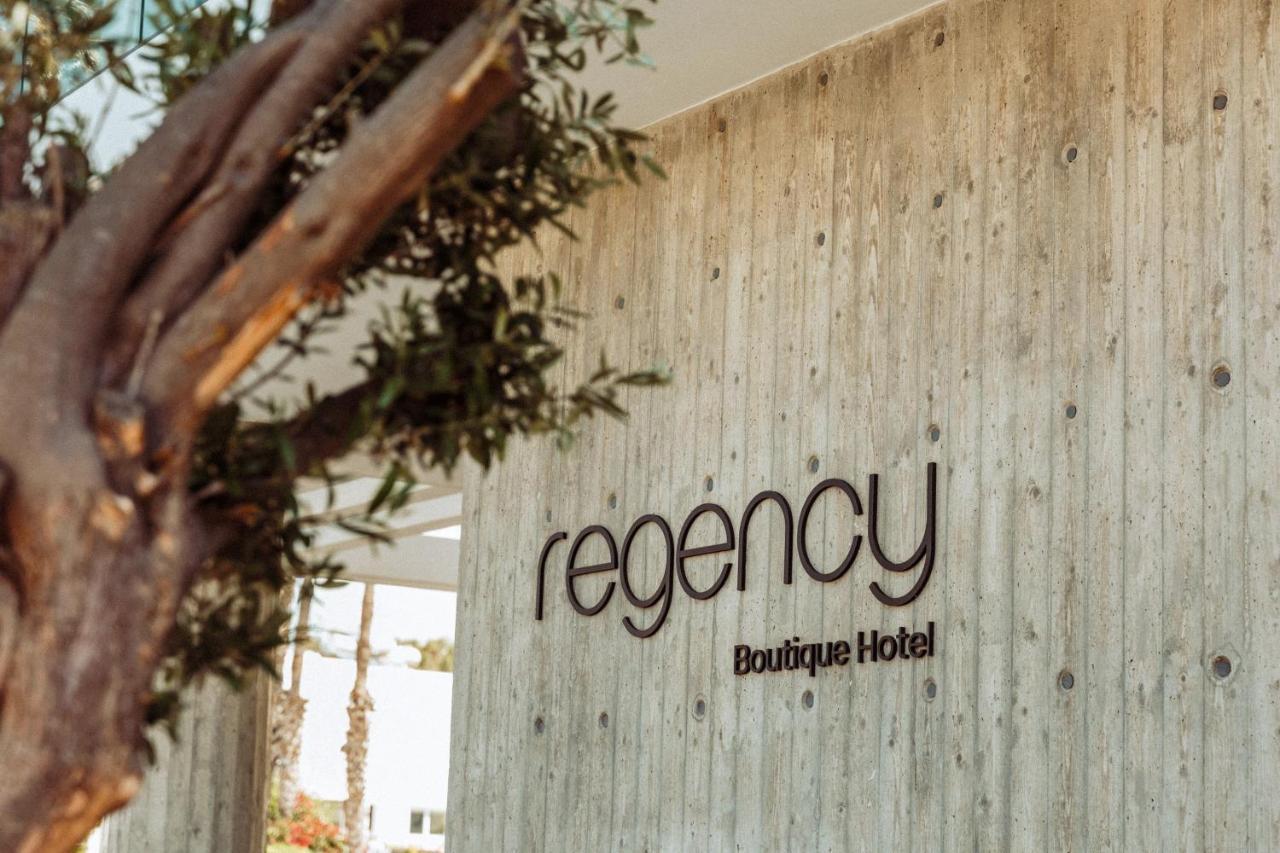 Regency Boutique Hotel Holiday Suites Paphos ภายนอก รูปภาพ